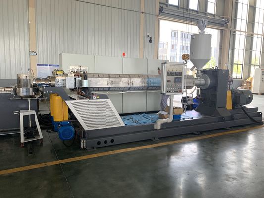 شراء 300kgh PP شقة الغزل الطارد مستقيم صنع غزل العشب الاصطناعي online manufacture